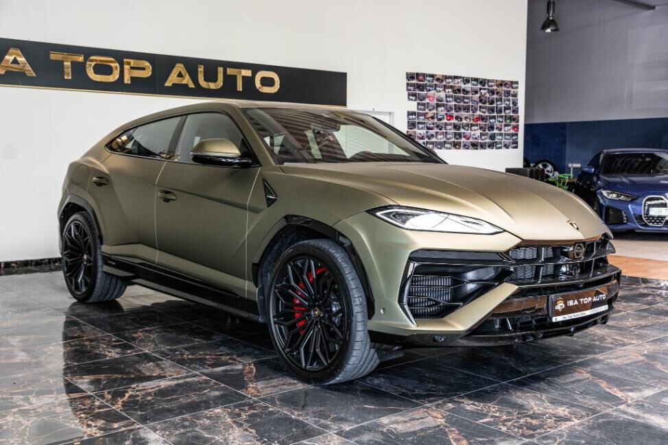 Lamborghini URUS