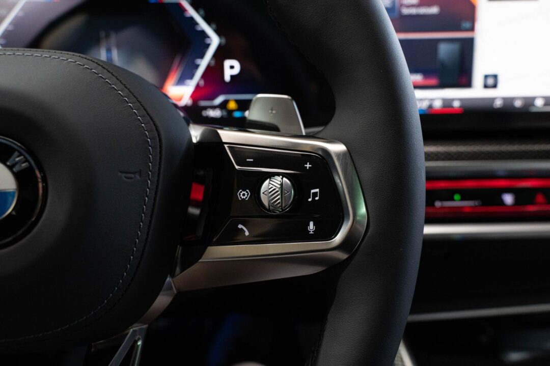 BMW Seria 7 25
