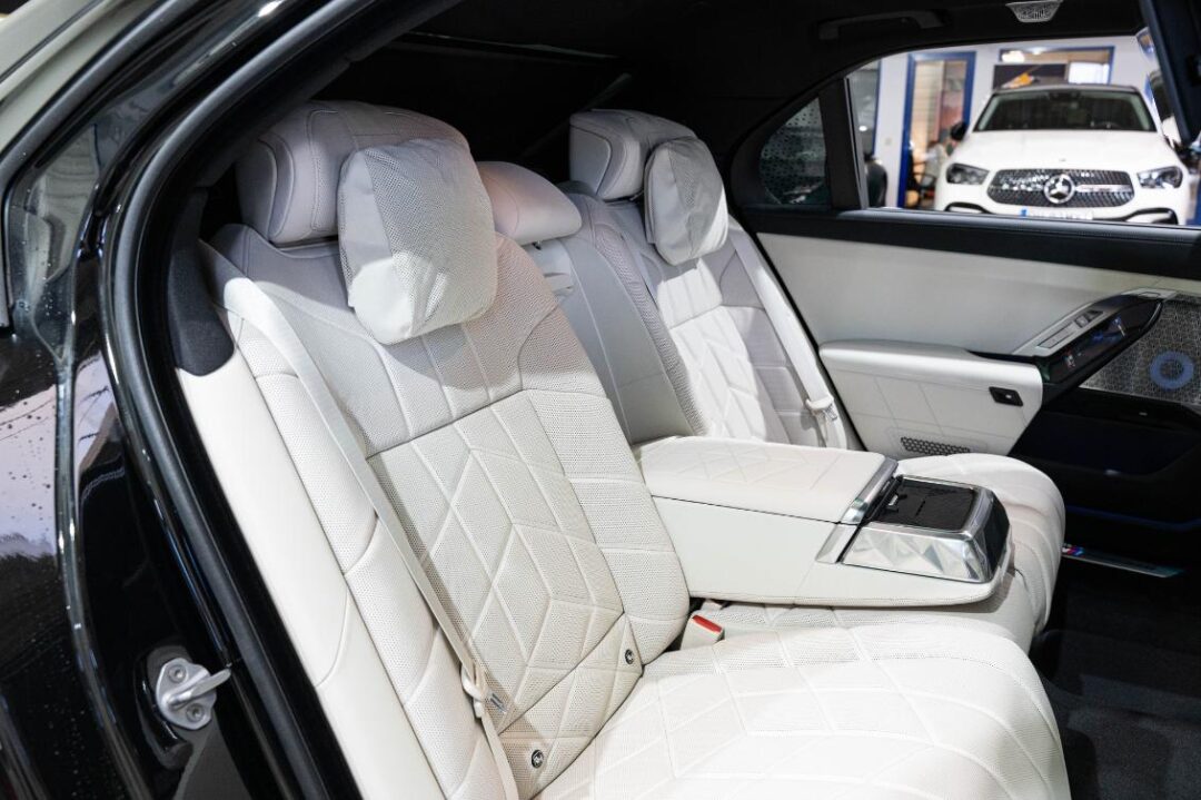 BMW Seria 7 26