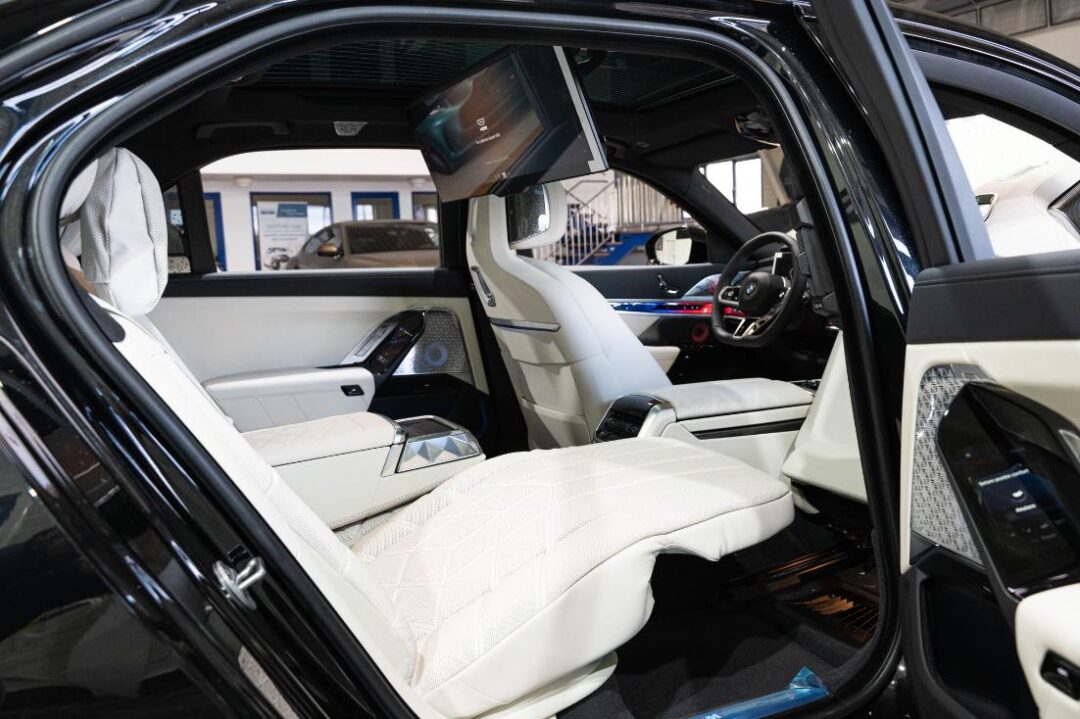 BMW Seria 7 30