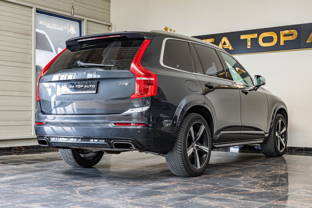 Volvo XC 90 D5 AWD Geartronic RDesign