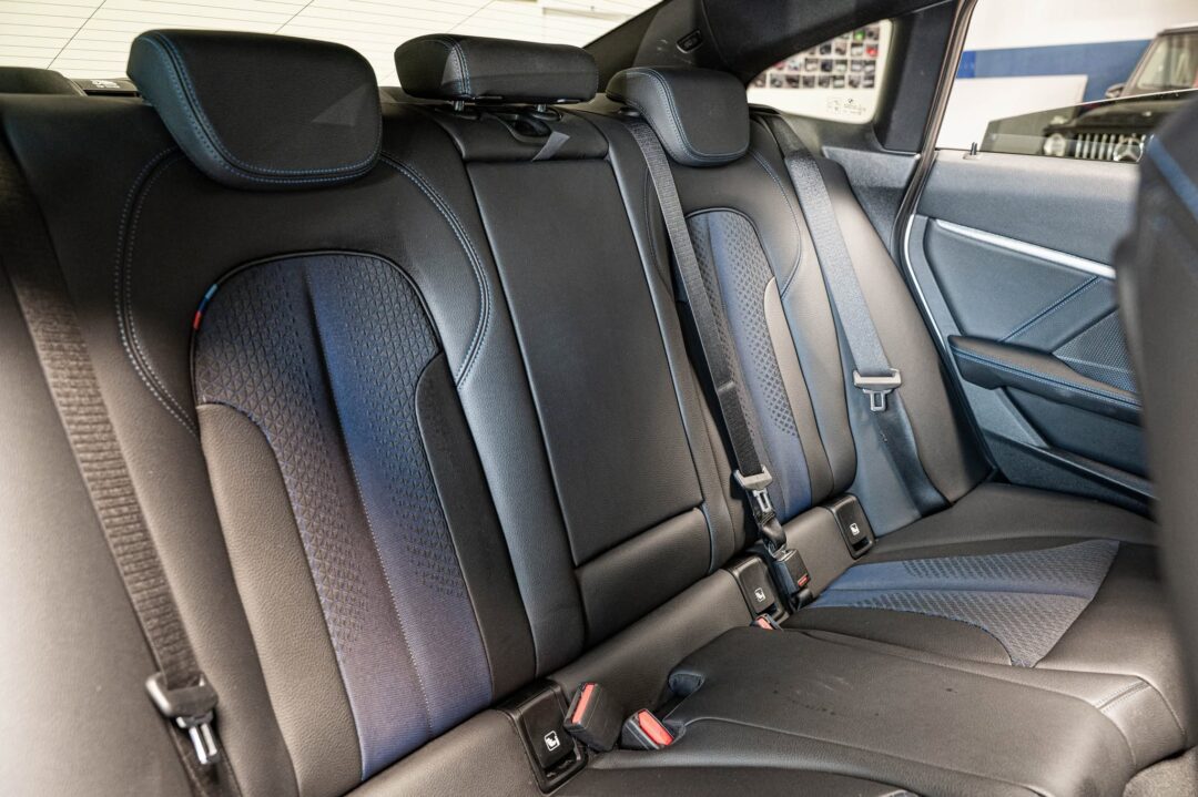 BMW Seria 2 218i Aut. M Sport