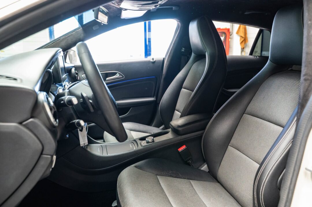 Mercedes-Benz CLA 180 D Shooting Brake 7G-DCT