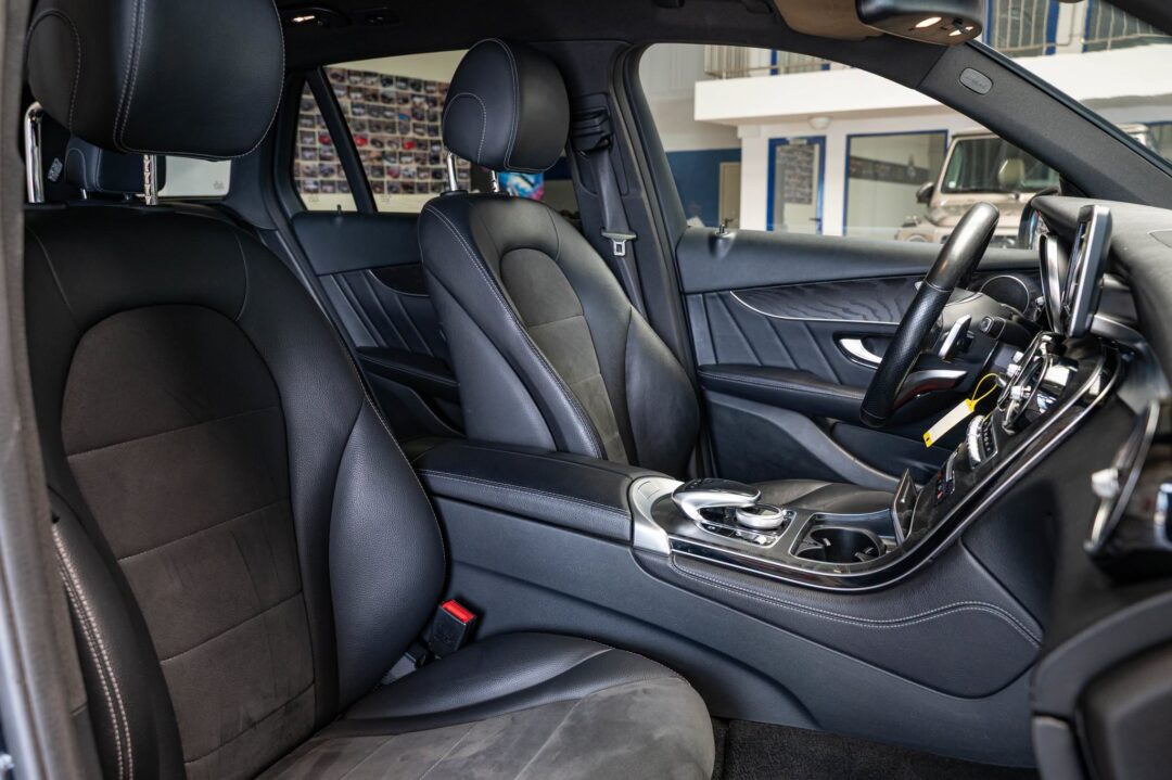 Mercedes-Benz GLC 250 4MATIC 9G-TRONIC AMG Line