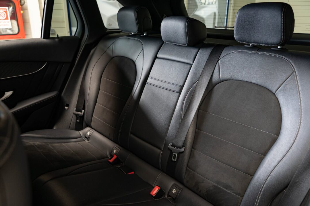 Mercedes-Benz GLC 250 4MATIC 9G-TRONIC AMG Line