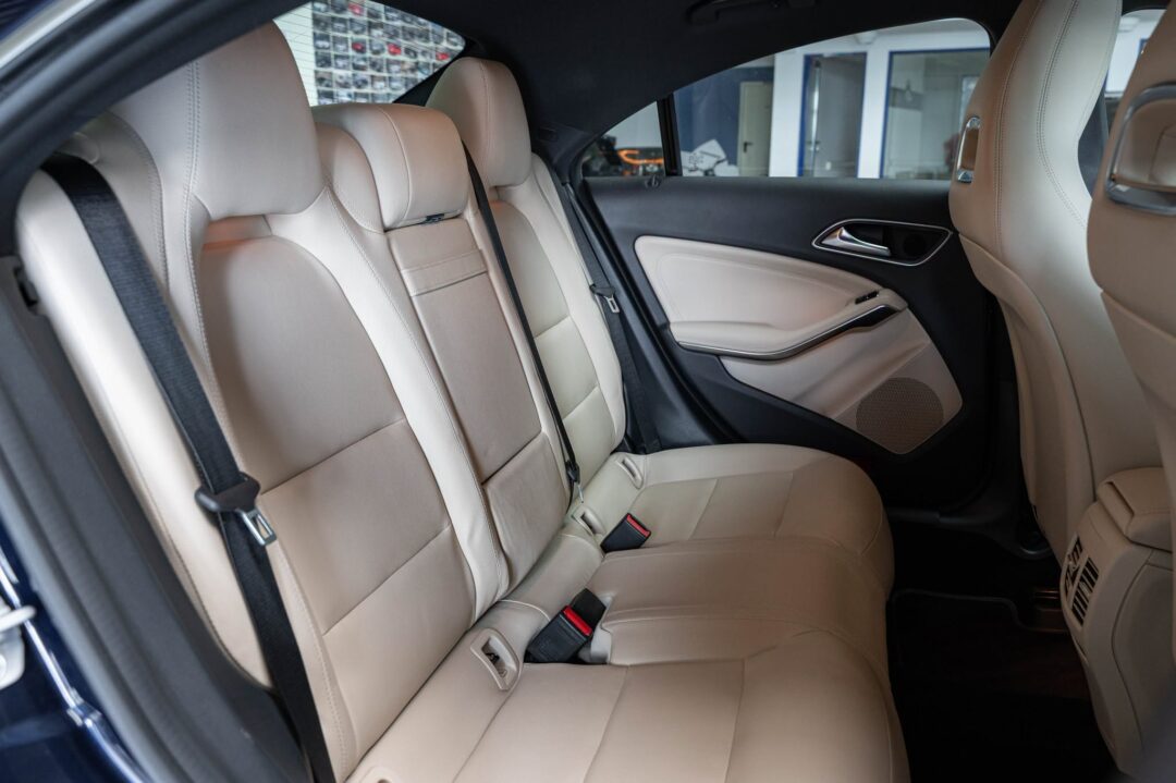 Mercedes-Benz CLA 220 D 4Matic 7G-DCT