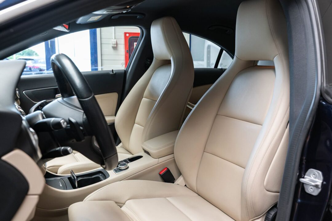 Mercedes-Benz CLA 220 D 4Matic 7G-DCT
