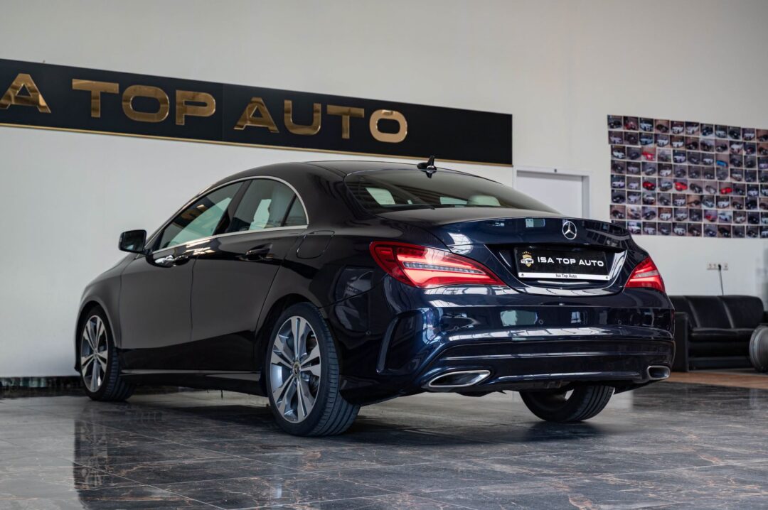 Mercedes-Benz CLA 220 D 4Matic 7G-DCT