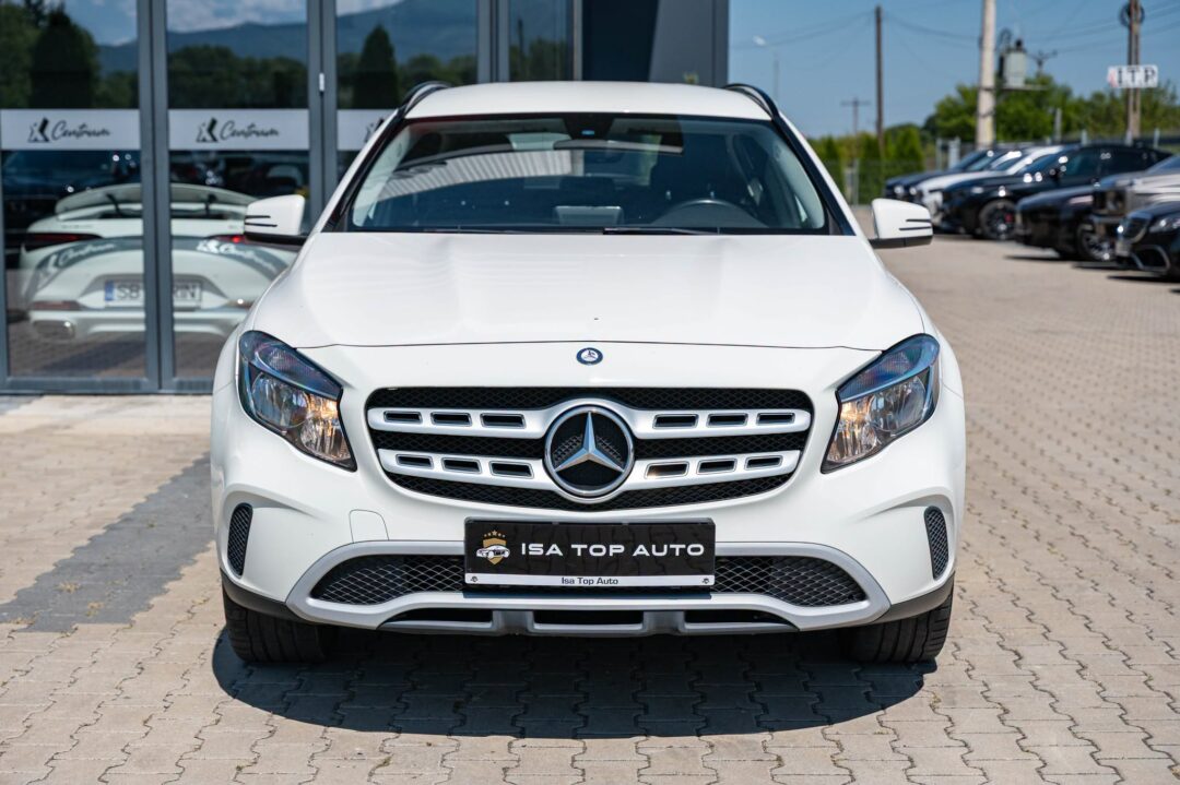 Mercedes-Benz GLA 200 D