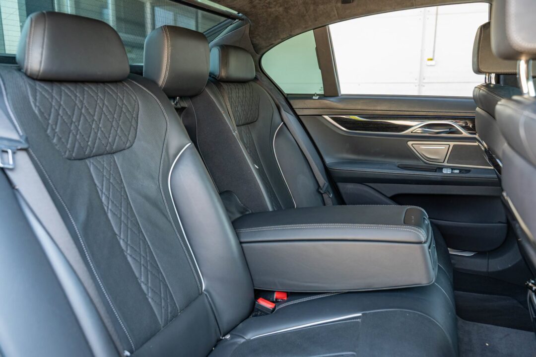 BMW Seria 7 740e IPerformance