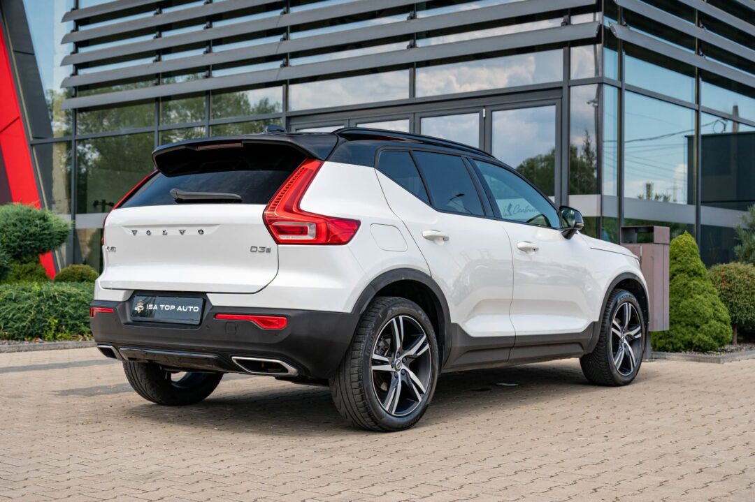 Volvo XC 40 D3 R-Design