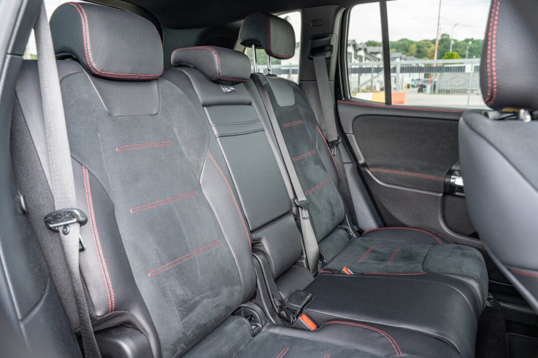 Mercedes-Benz GLB 220 D 4MATIC 8G-DCT AMG Line