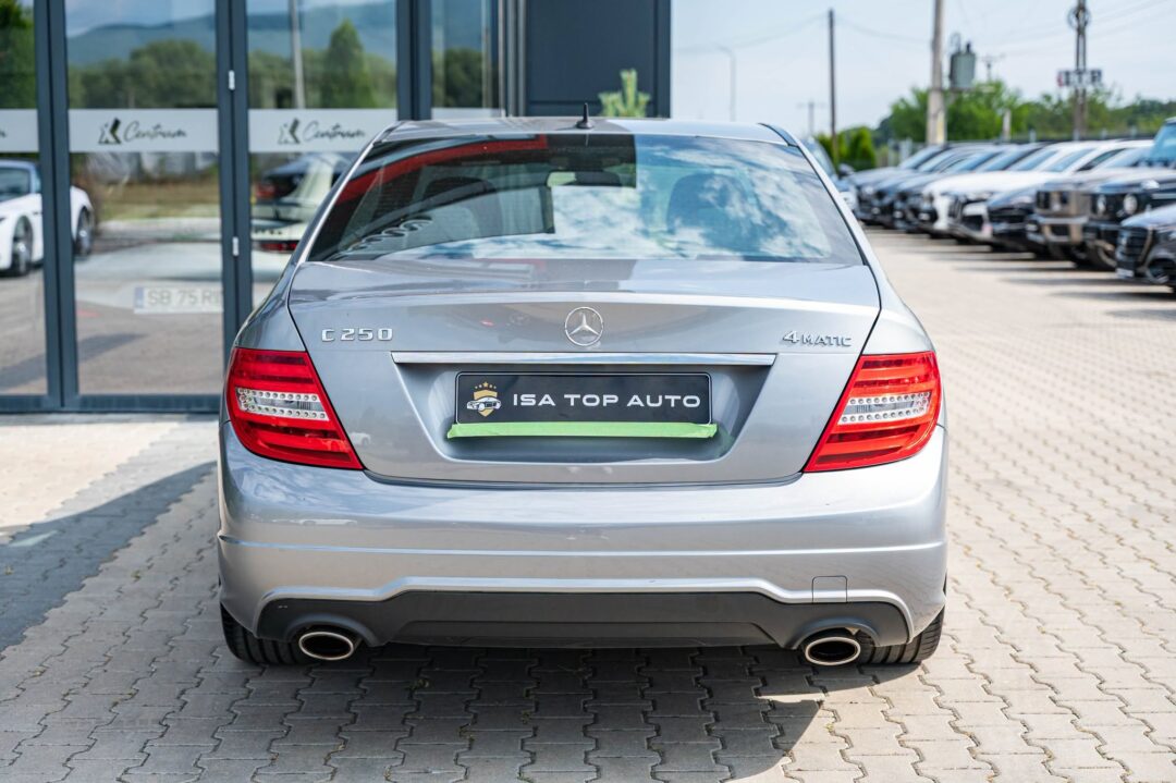 Mercedes-Benz C