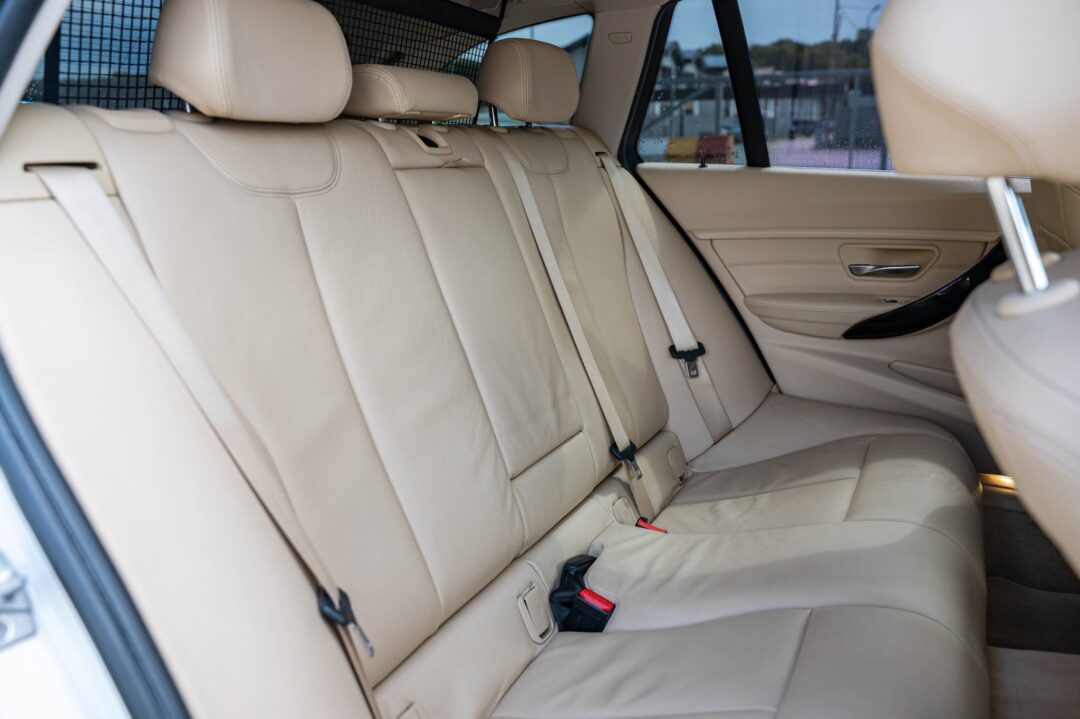 BMW Seria 3 320d Sport-Aut. Efficient Dynamics Edition Luxury Line