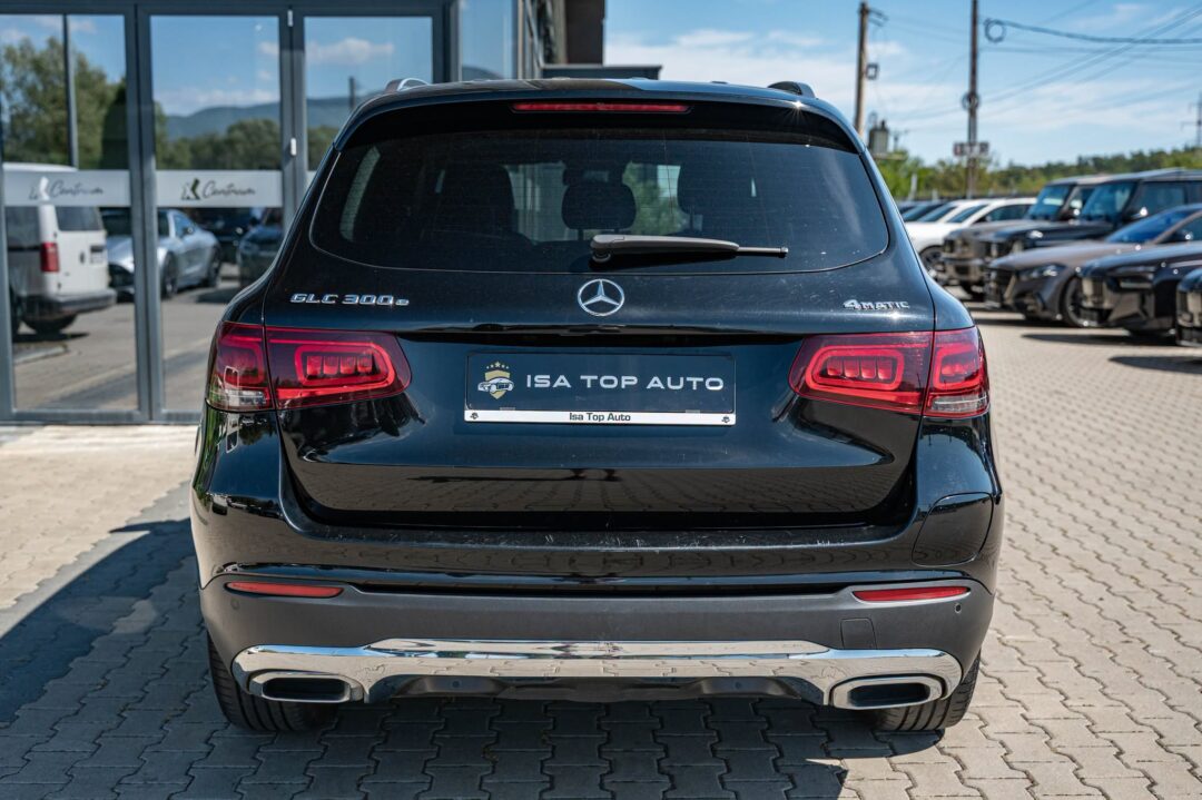Mercedes-Benz GLC 300 E 4Matic 9G-TRONIC