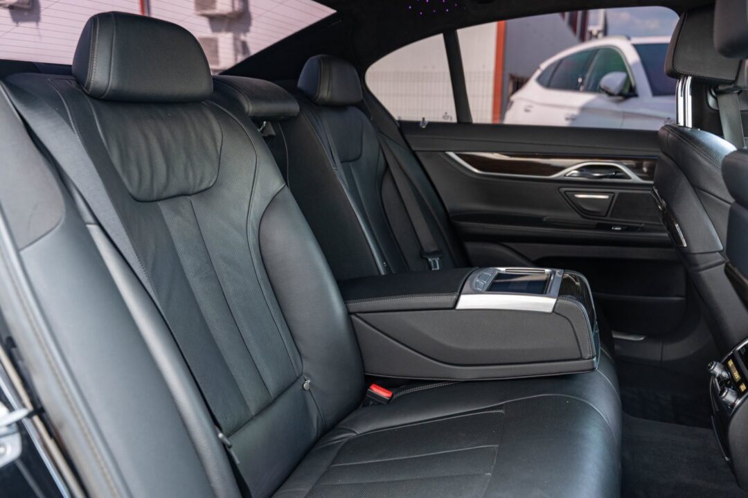 BMW Seria 7 740d XDrive