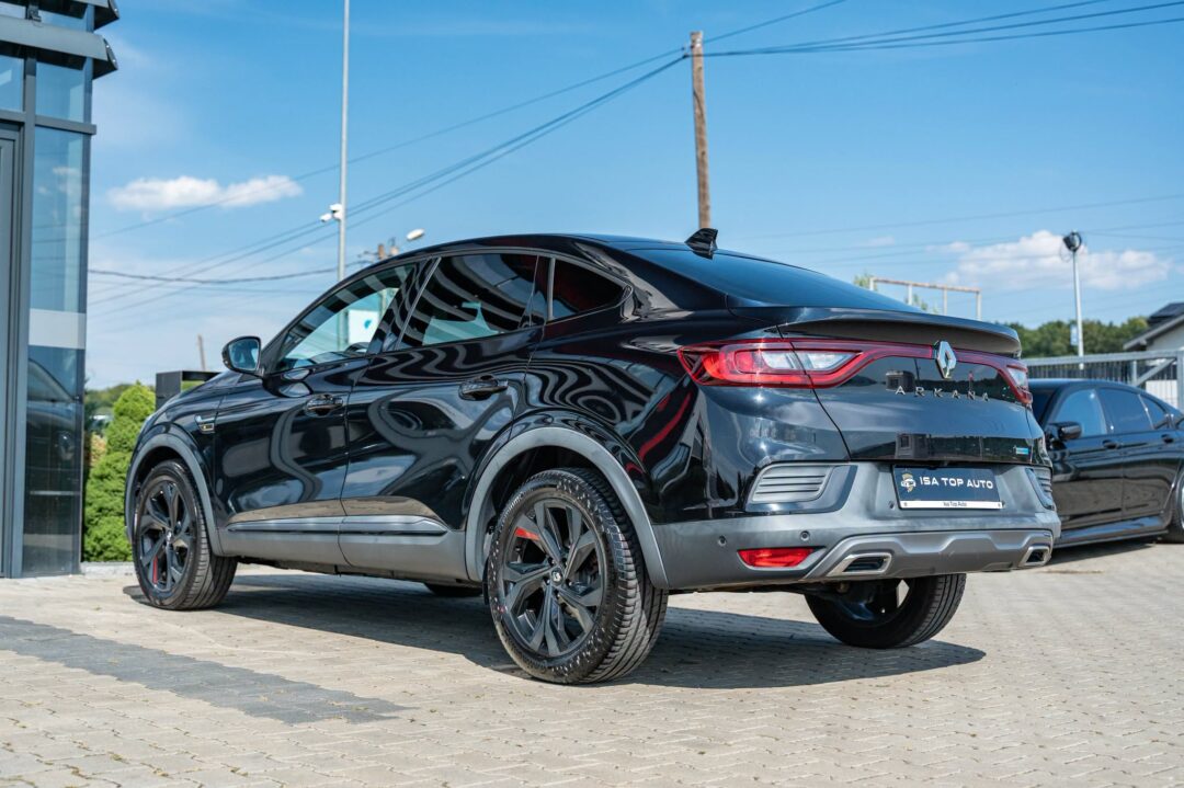 Renault Arkana E-TECH RS Line