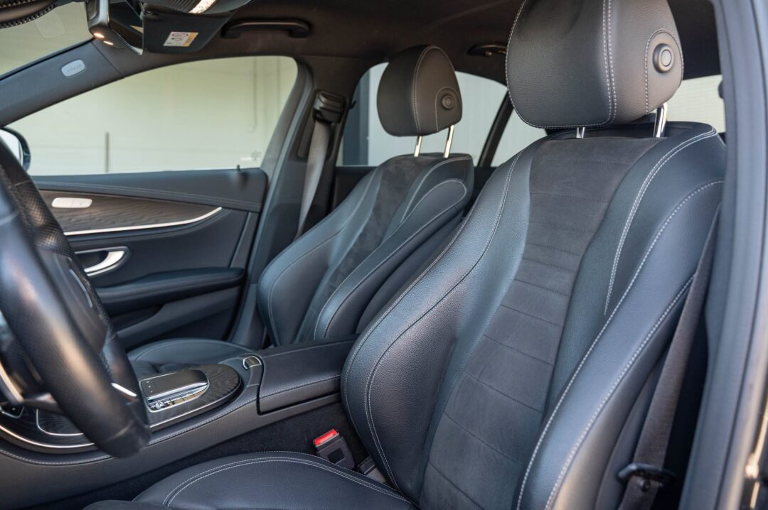 Mercedes-Benz E 300 De 9G-TRONIC AMG Line