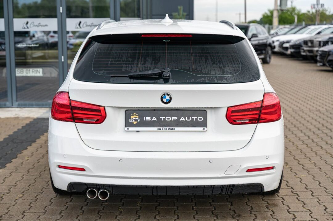 BMW Seria 3 320d Sport-Aut. Efficient Dynamics Edition Luxury Line