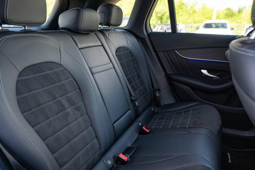 Mercedes-Benz GLC 300 De 4Matic 9G-TRONIC AMG Line