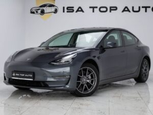 Tesla Model 3 Long Range AWD Premium