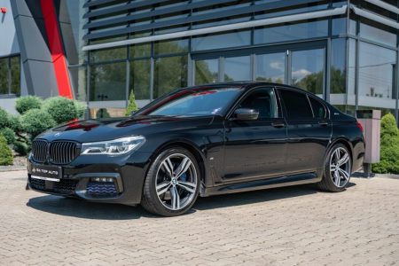 BMW Seria 7 740e IPerformance