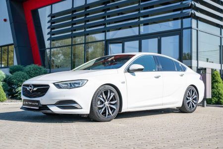 Opel Insignia 1.6 ECOTEC Edition